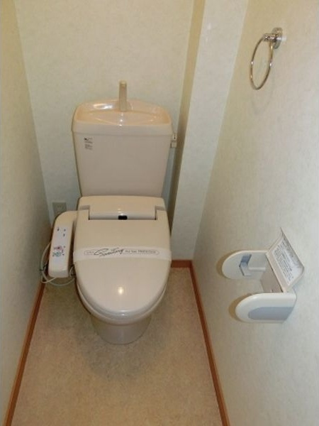 シャンポワールA棟のトイレ