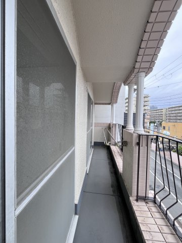 シティハイム長居公園通のバルコニー