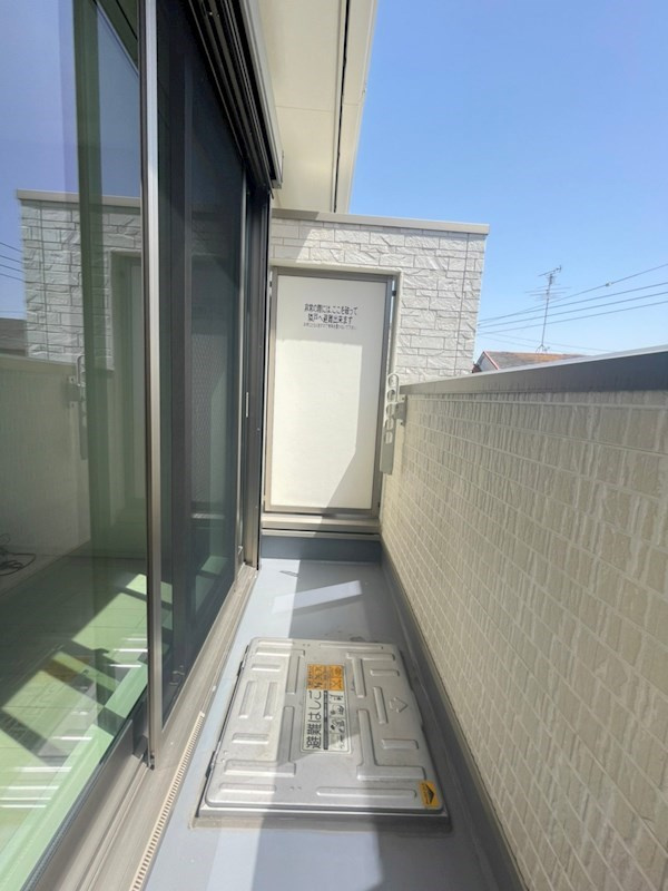 ワコーレヴィアーノ須磨千守町のバルコニー