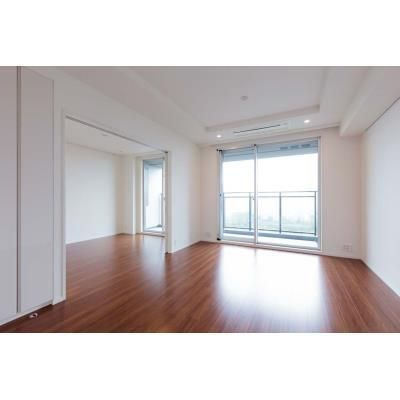 パークコート千代田富士見ザタワーのバルコニー