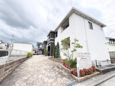 【外観】 | アルビネスⅠ | 外観写真（昼）