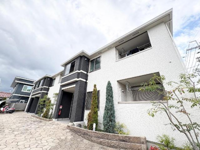 【外観】 | アルビネスⅠ | 外観写真（昼）