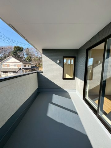 狭山市柏原新築戸建てのバルコニー