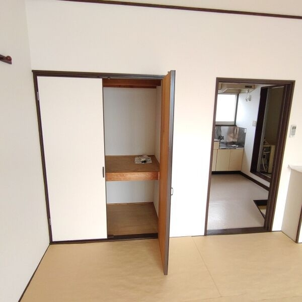 スカイタウンヨシダA棟の収納