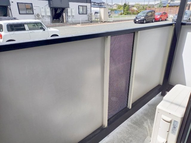 清賜知　二号館のバルコニー