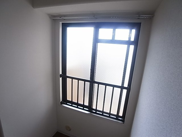 神戸市兵庫区御崎本町２丁目の賃貸マンション