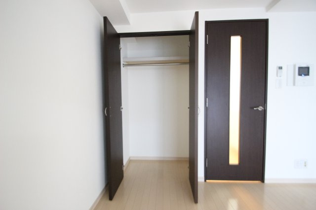 ドゥーエ川口の収納|別室参考写真です。