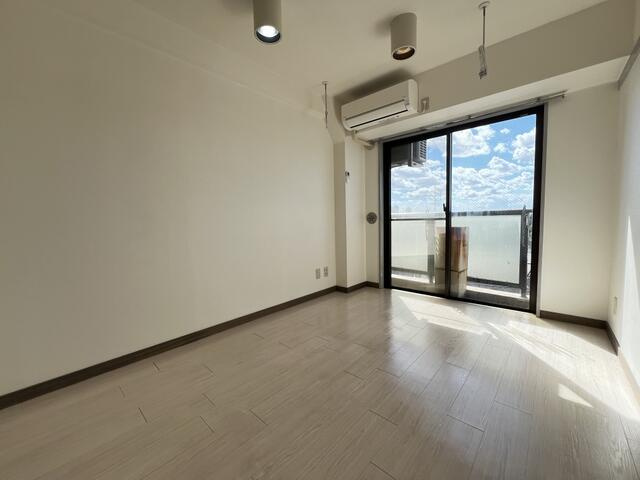 以下別部屋参考写真です