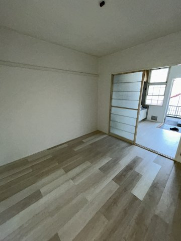 シャトー草加の居間・リビング