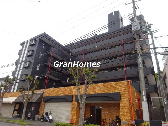 ロイヤルメゾンアドニス