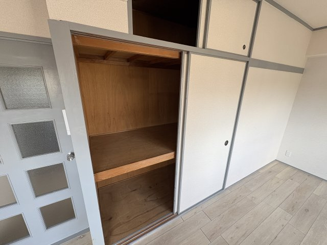 ロイヤルメゾンアドニスの収納