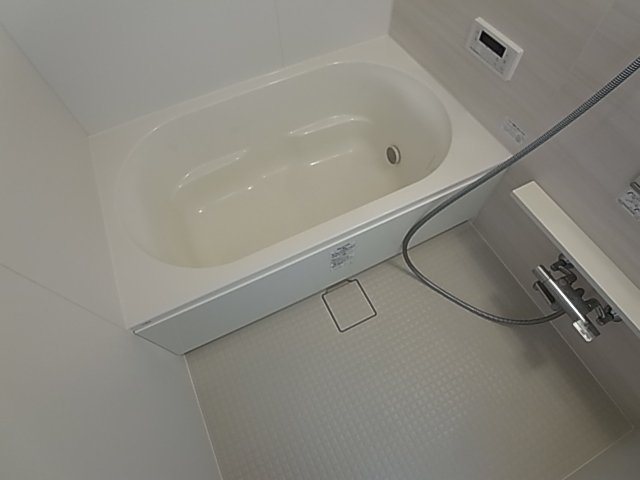 神戸市長田区苅藻通１丁目の賃貸マンションの浴室