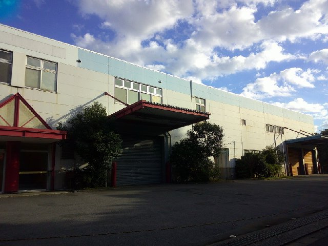 千葉市稲毛区六方町の倉庫