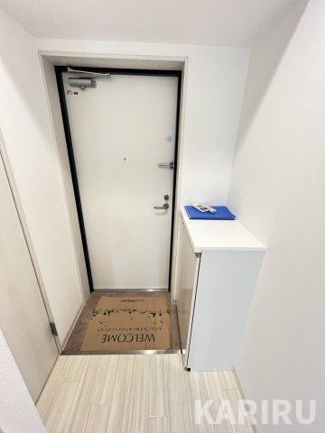 ブランシュ京橋の玄関