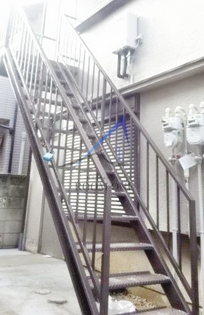 ジェネス上馬のその他共用部分|共用階段です。