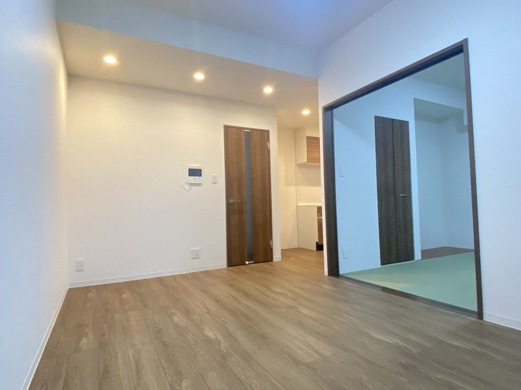 エターナル大野の居間・リビング