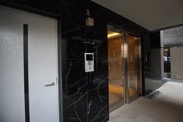 エターナル大野のエントランス