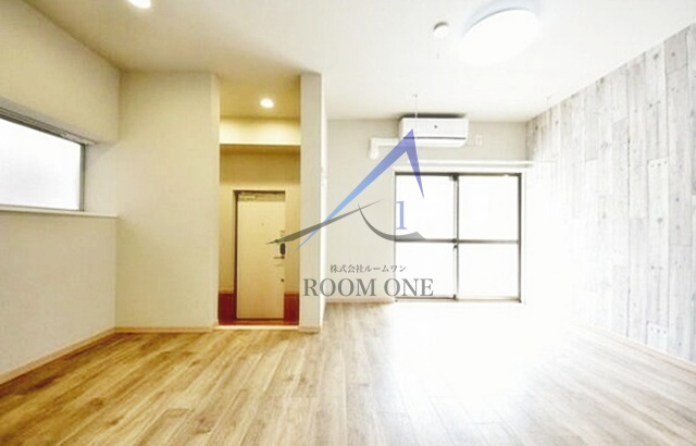 カーサＫＯＭＯＮＥの居間・リビング|洋室のお部屋です。