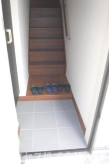 【玄関】 | ※同建物別室、参考写真