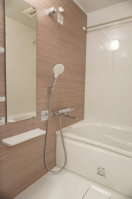 ルーブル高島平弐番館の浴室