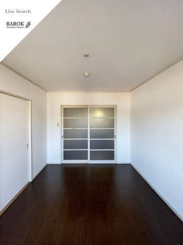 クリスタルハイツ青柳の内装