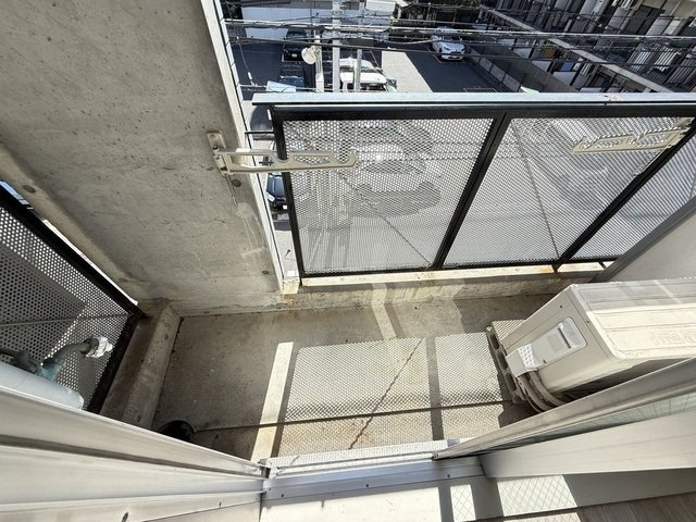 コート上東雲のバルコニー