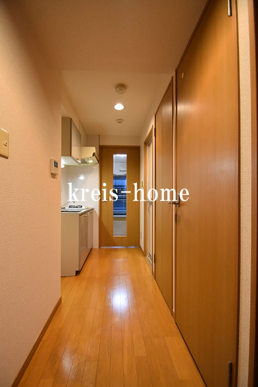 ｴﾙｳﾞｧｰｼﾞｭ神田神保町/ﾒﾃﾞｨｶﾙﾓｰﾙ神田神保町の玄関