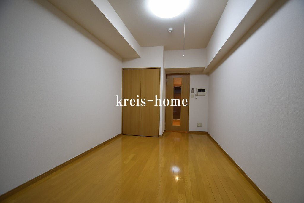 ｴﾙｳﾞｧｰｼﾞｭ神田神保町/ﾒﾃﾞｨｶﾙﾓｰﾙ神田神保町の居間・リビング