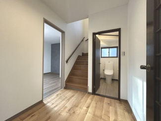 【玄関】 | 南アルプス市沢登　中古戸建　内外装フルリフォーム済み