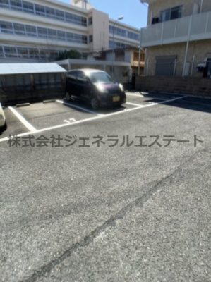 【駐車場】 | アンプルールクラージュ　アミティエ