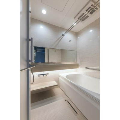 【浴室】 | グランフォルトゥーナ久我山 | 追い焚き機能、浴室乾燥機付きバス。