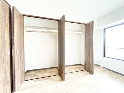 【収納】 | シャルム千里丘 | エイブル売買事業部では、箕面市・豊中市・吹田市・池田市・茨木市・高槻市の北摂エリア全域で、物件のご紹介を致しております。北摂エリアにて購入物件をお探しの際は、当社までお問合せ下さいませ。