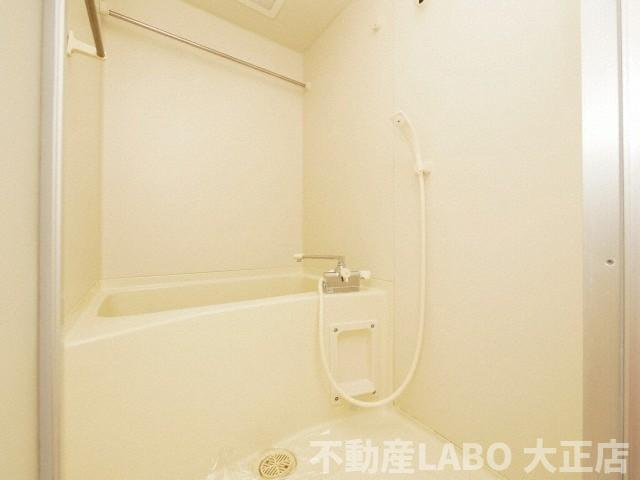 KDXレジデンス難波の浴室