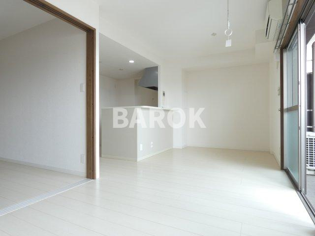 ネクスト吉塚の居間・リビング