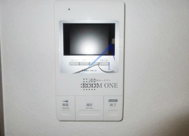 ビューテラス城山のセキュリティ|モニター付きインターホンです。