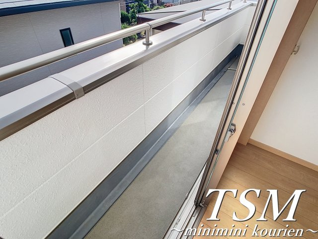 ビオラ翠香園のバルコニー