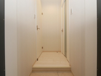 【玄関】 | メゾニティ・クイーン阿波座