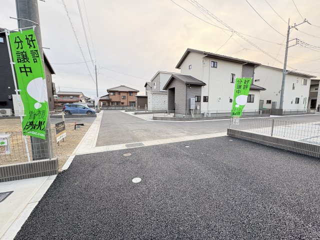 【前面道路含む現地写真】 | 本庄市小島6丁目　新築戸建　11号棟