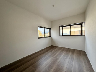 【洋室】 | 笛吹市石和町上平井　中古戸建　内外装フルリフォーム済