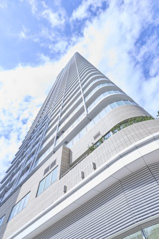 Sun Village T棟 21階の外観