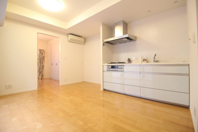 【居間・リビング】 | グランスイート阿倍野駅前ローレルコート | リビング