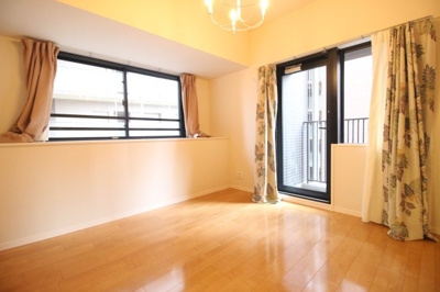 【寝室】 | グランスイート阿倍野駅前ローレルコート | 洋室