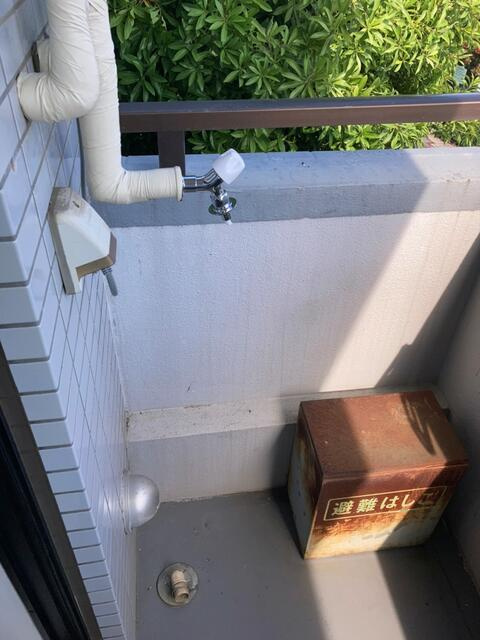 稲城市矢野口の賃貸マンションのバルコニー