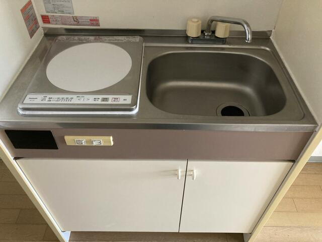 稲城市矢野口の賃貸マンションのキッチン