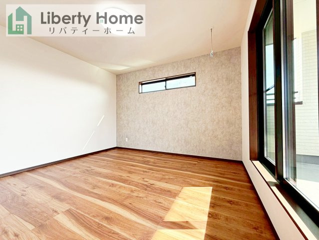 ワイウッドコート土浦市神立町第１期　新築戸建　8号棟の寝室