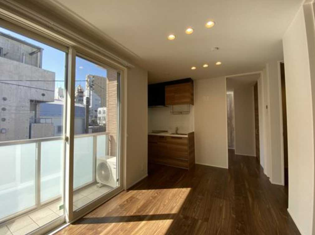 グルック西早稲田　耐震等級３　断熱等級４　シャーメゾンのバルコニー