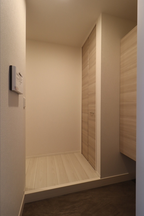 アルモ　ギオーネの玄関