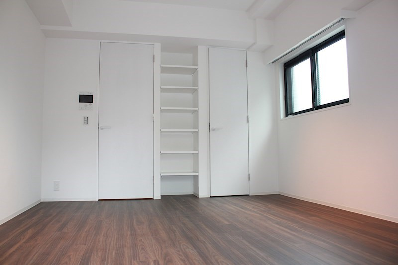 新品家具付きマンション新井16(KaGood東京)の居間・リビング