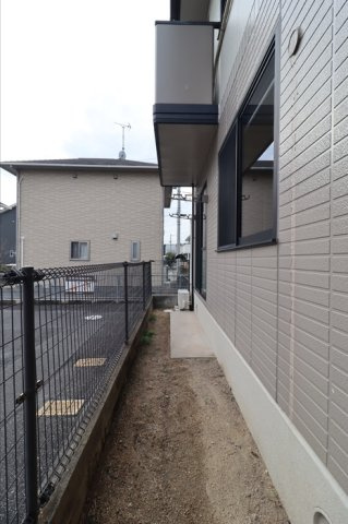 サンハイム撫川　A棟の庭