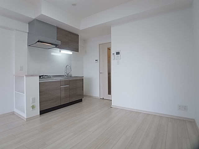 神戸市兵庫区三川口町１丁目の賃貸マンション